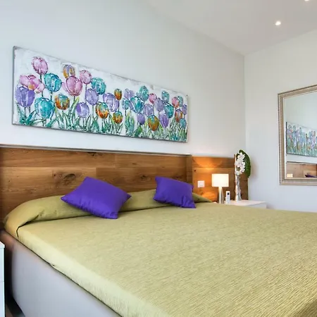 Bardolino Ferienwohnungen Apartamento *